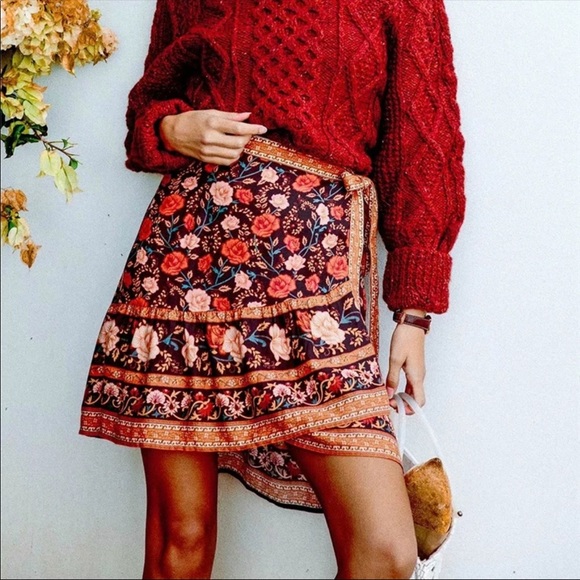 Boho Floral Gypsy Print Wrap Mini Skirt Blue - Picture 6 of 6